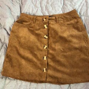 never worn small ambiance skirt